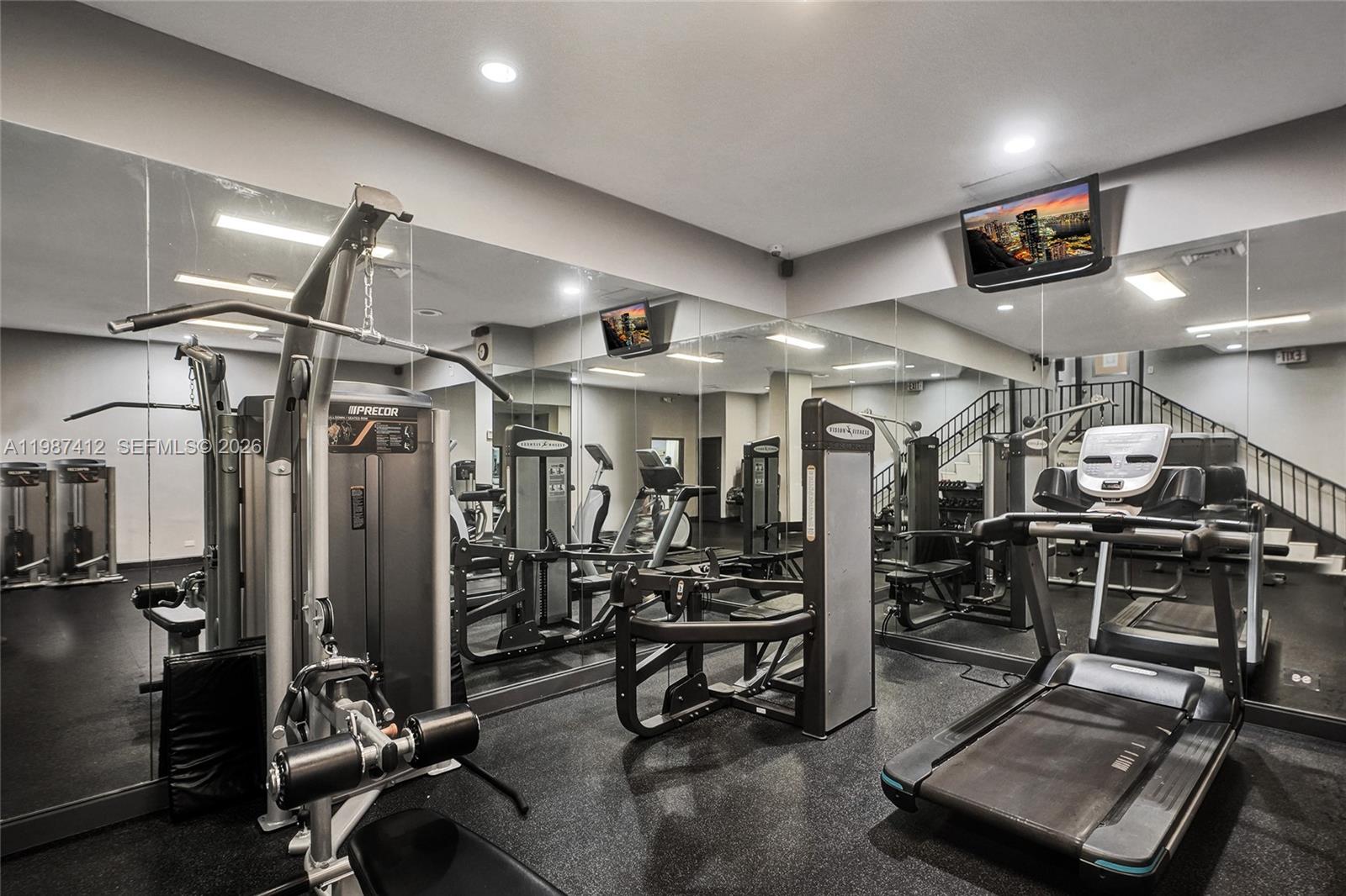 614 1 / 2 943 sq. ft. $ 2026-03-22 0 Photo