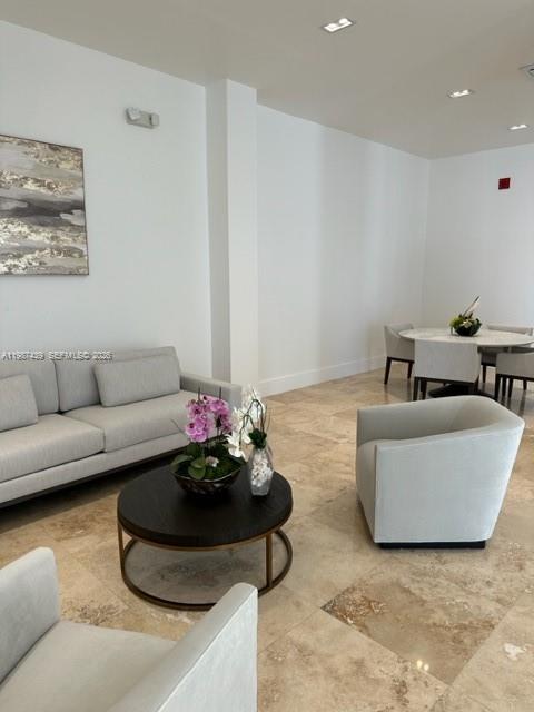 Photo of 2201 Ocean Dr  #1507, Hollywood, Florida, 33019 - 