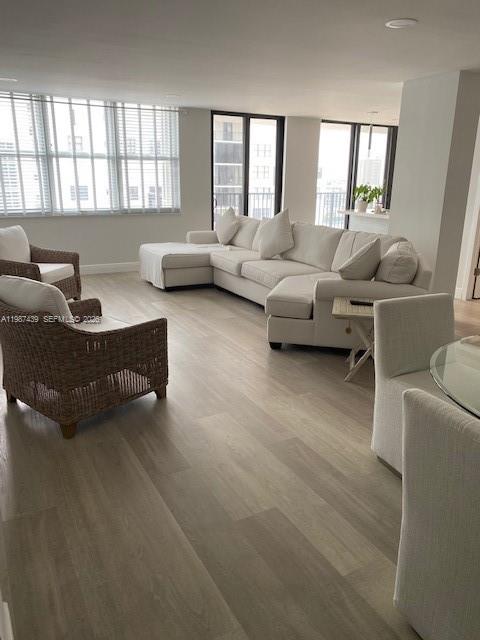 Photo of 2201 Ocean Dr  #1507, Hollywood, Florida, 33019 - 