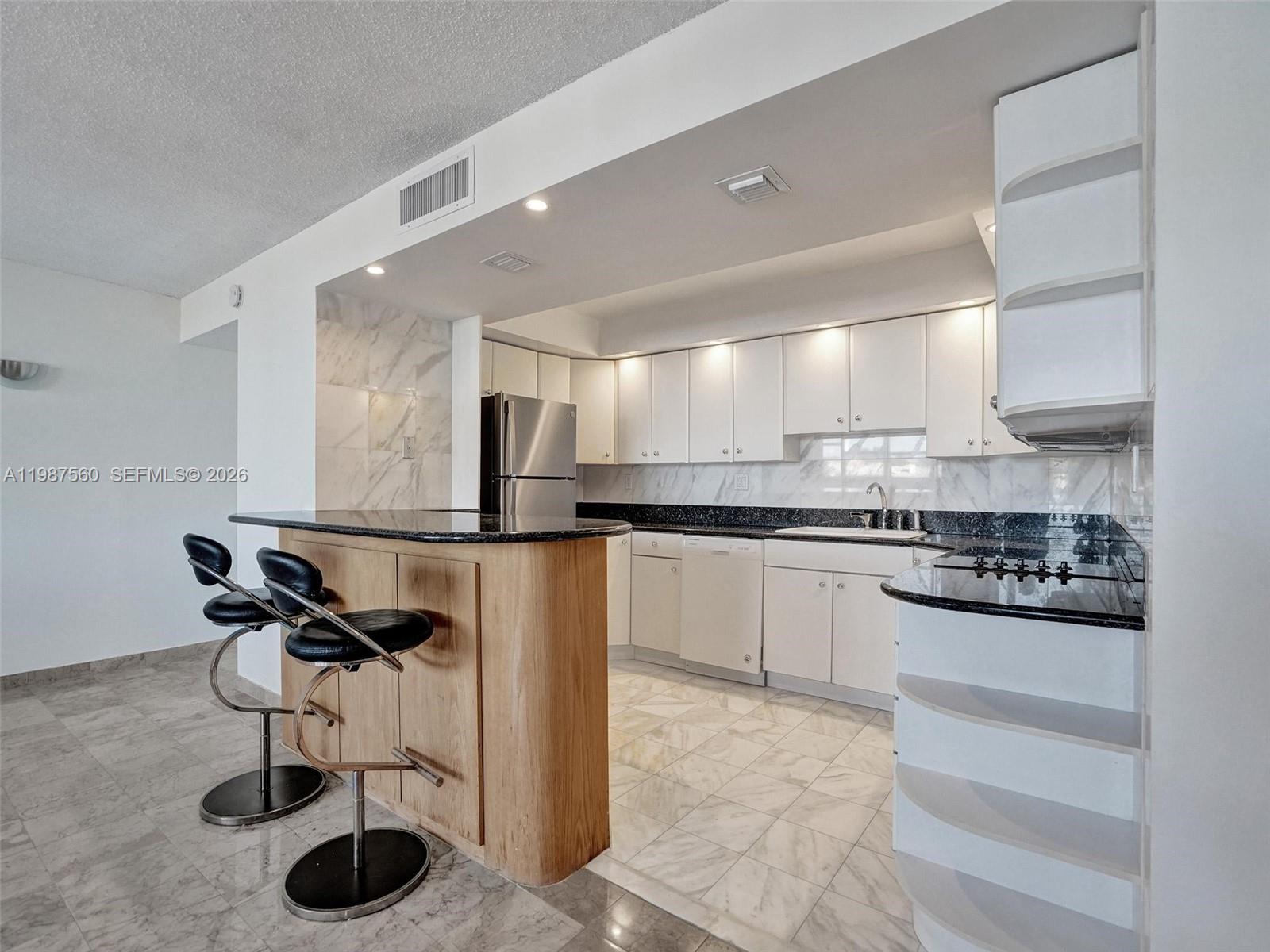 Photo of 1400 Ocean Dr #406, Hollywood, Florida, 33019 -