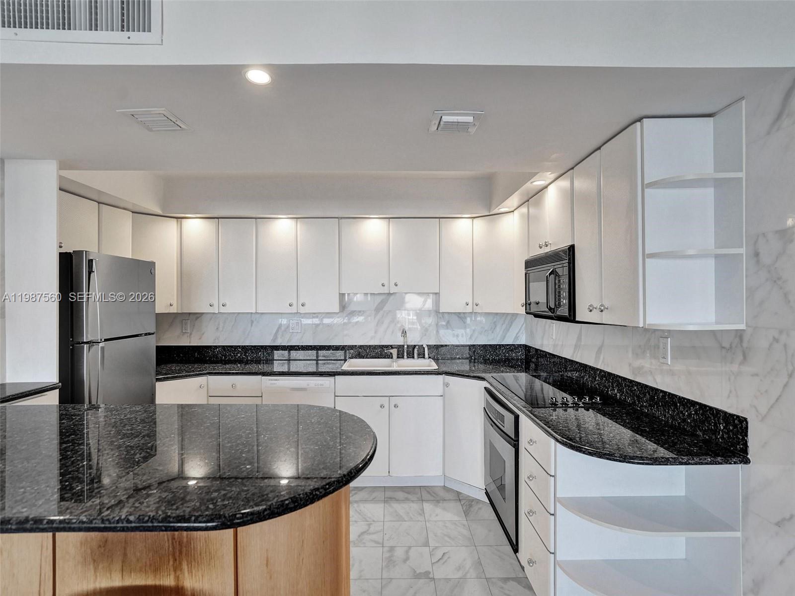 Photo of 1400 Ocean Dr #406, Hollywood, Florida, 33019 -