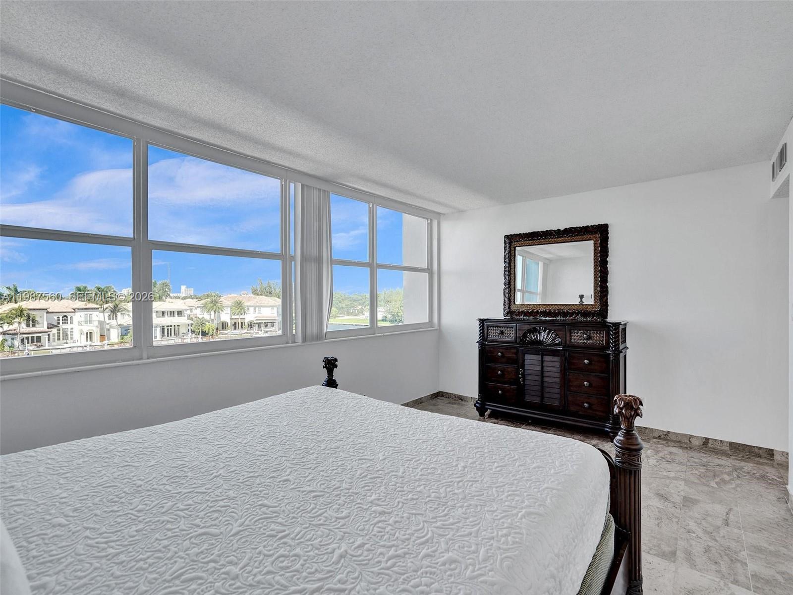Photo of 1400 Ocean Dr #406, Hollywood, Florida, 33019 -