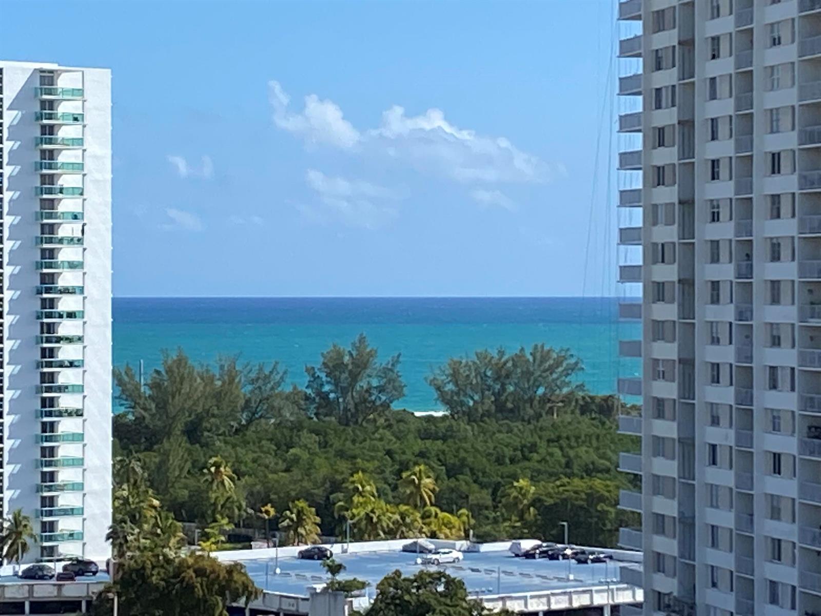 Photo of 400 Kings Point  #1423, Sunny Isles Beach, Florida, 33160 - CFBCB967-ED52-4470-80EC-2932DE09F9C4