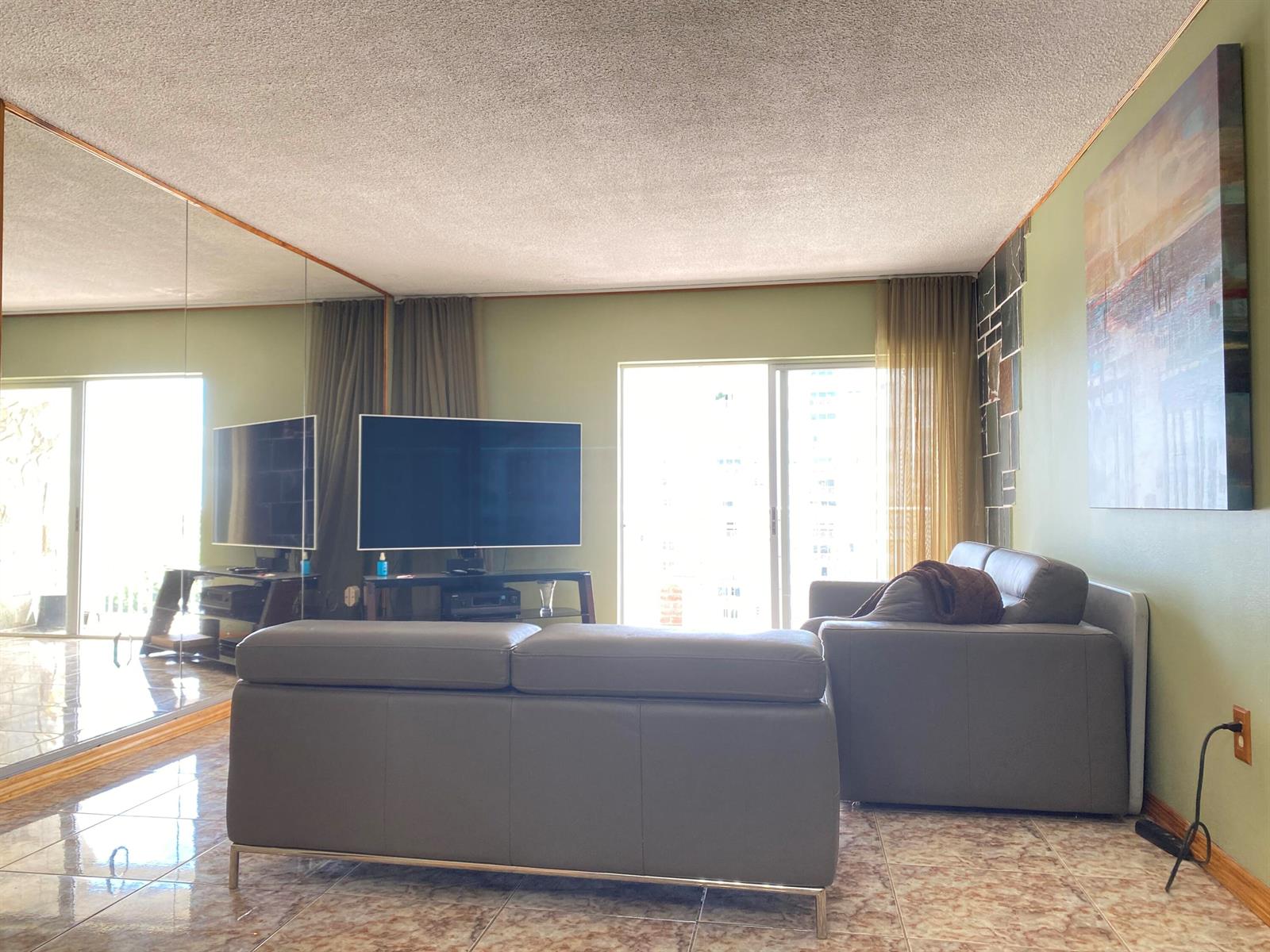 Photo of 400 Kings Point  #1423, Sunny Isles Beach, Florida, 33160 - 3C975E95-5AF2-4E4D-9E37-74E5A9386BF6