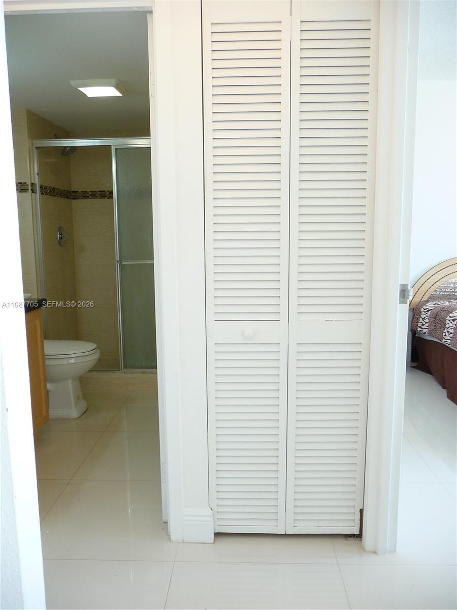 Photo of 3625 Country Club Dr #1606, Aventura, Florida, 33180 -