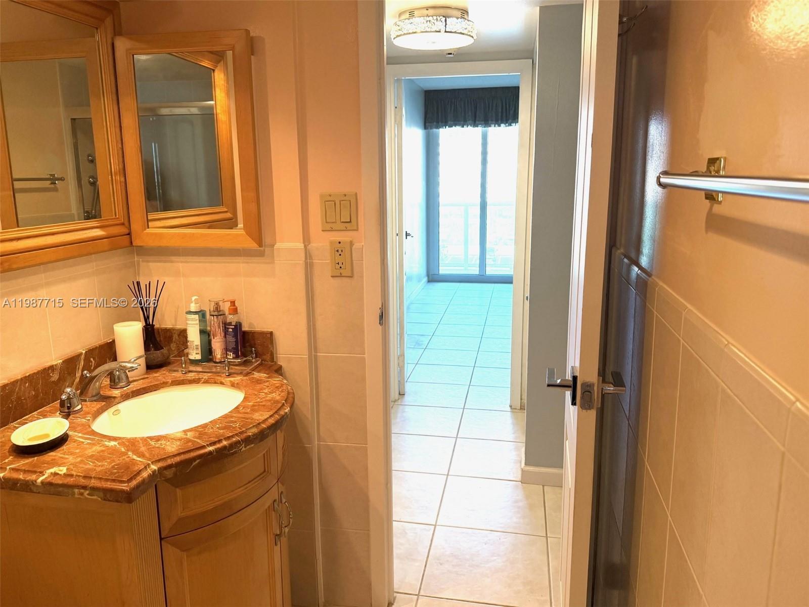 See details 528 2 / 2 1521 sq. ft. $ 2026-04-30 0 Photo