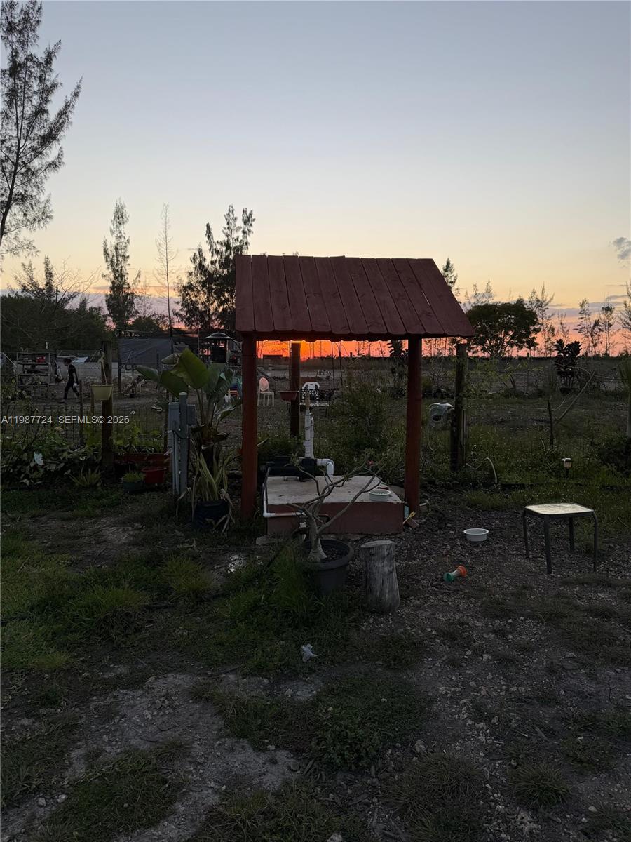   /   кв.футов $ 2026-03-23 0 Фото