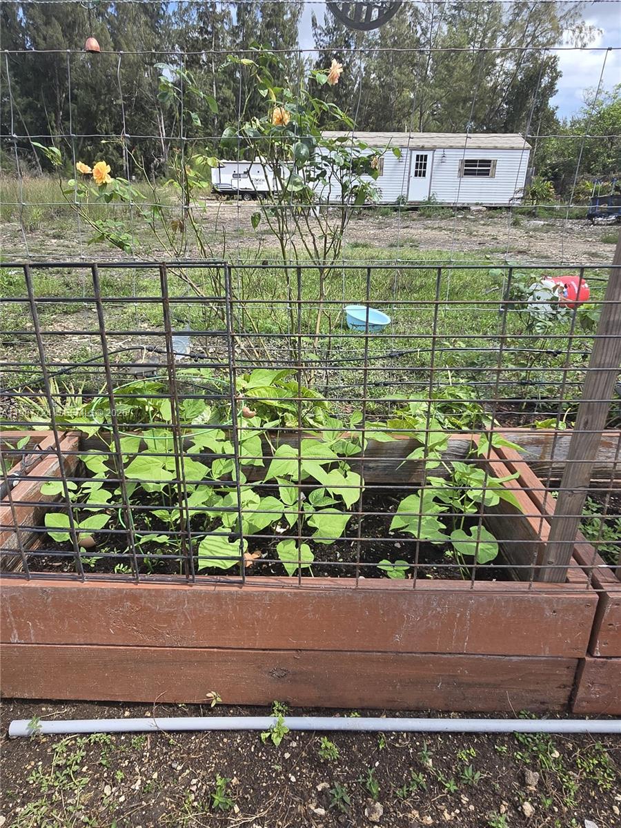   /   кв.футов $ 2026-03-23 0 Фото