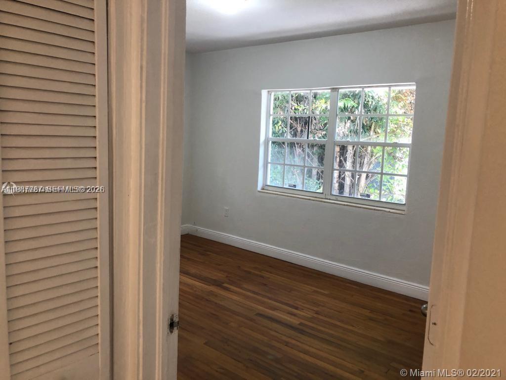   /  3872 sq. ft. $ 2026-03-23 0 foto