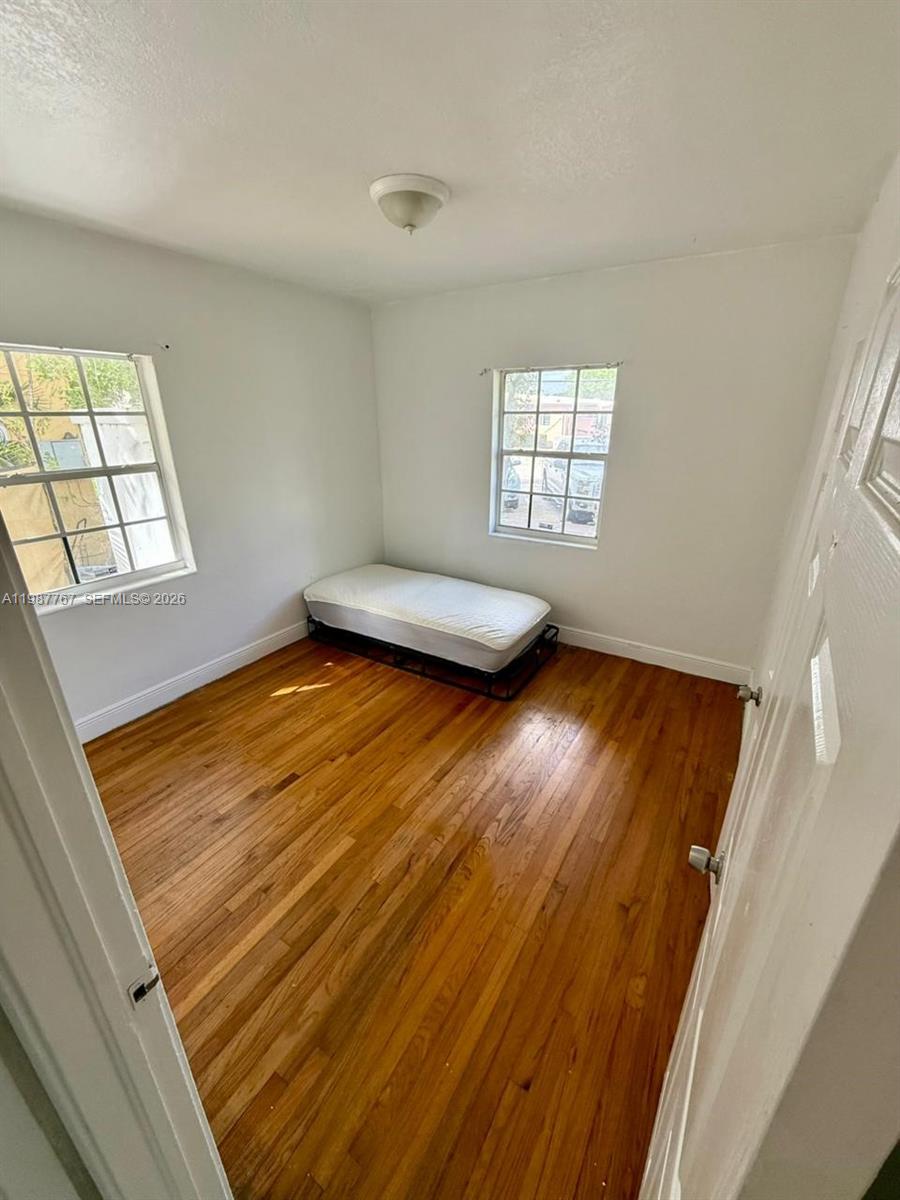   /  3872 sq. ft. $ 2026-03-23 0 foto