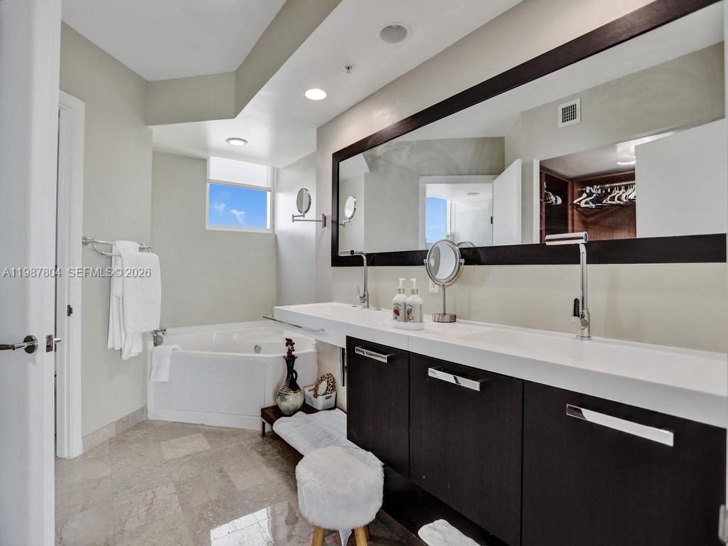 Photo of 3370 Hidden Bay Dr  #TS2810, Aventura, Florida, 33180 - 