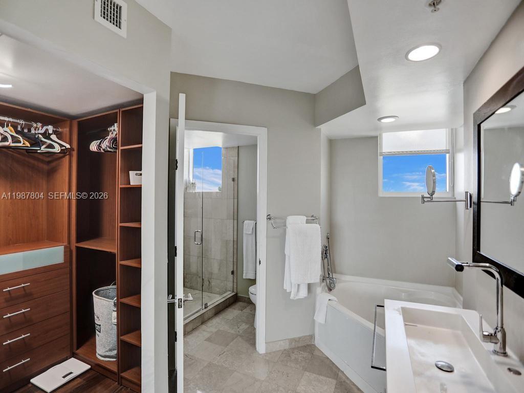 Photo of 3370 Hidden Bay Dr  #TS2810, Aventura, Florida, 33180 - 