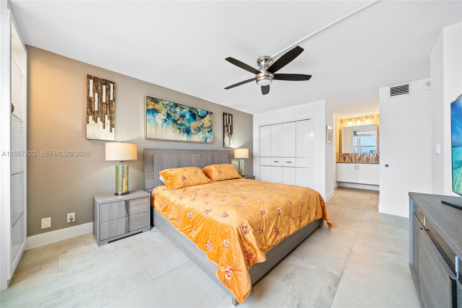 Photo of 2101 Ocean Dr  #2304, Hollywood, Florida, 33019 - 