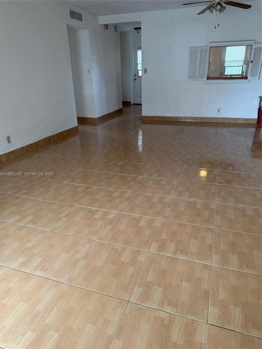 Photo of 620 12th Ave #408, Hallandale Beach, Florida, 33009 -