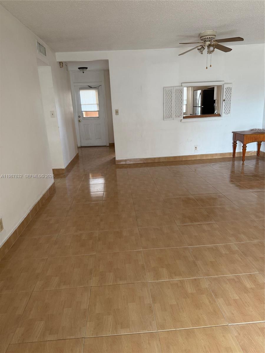 Photo of 620 12th Ave #408, Hallandale Beach, Florida, 33009 -