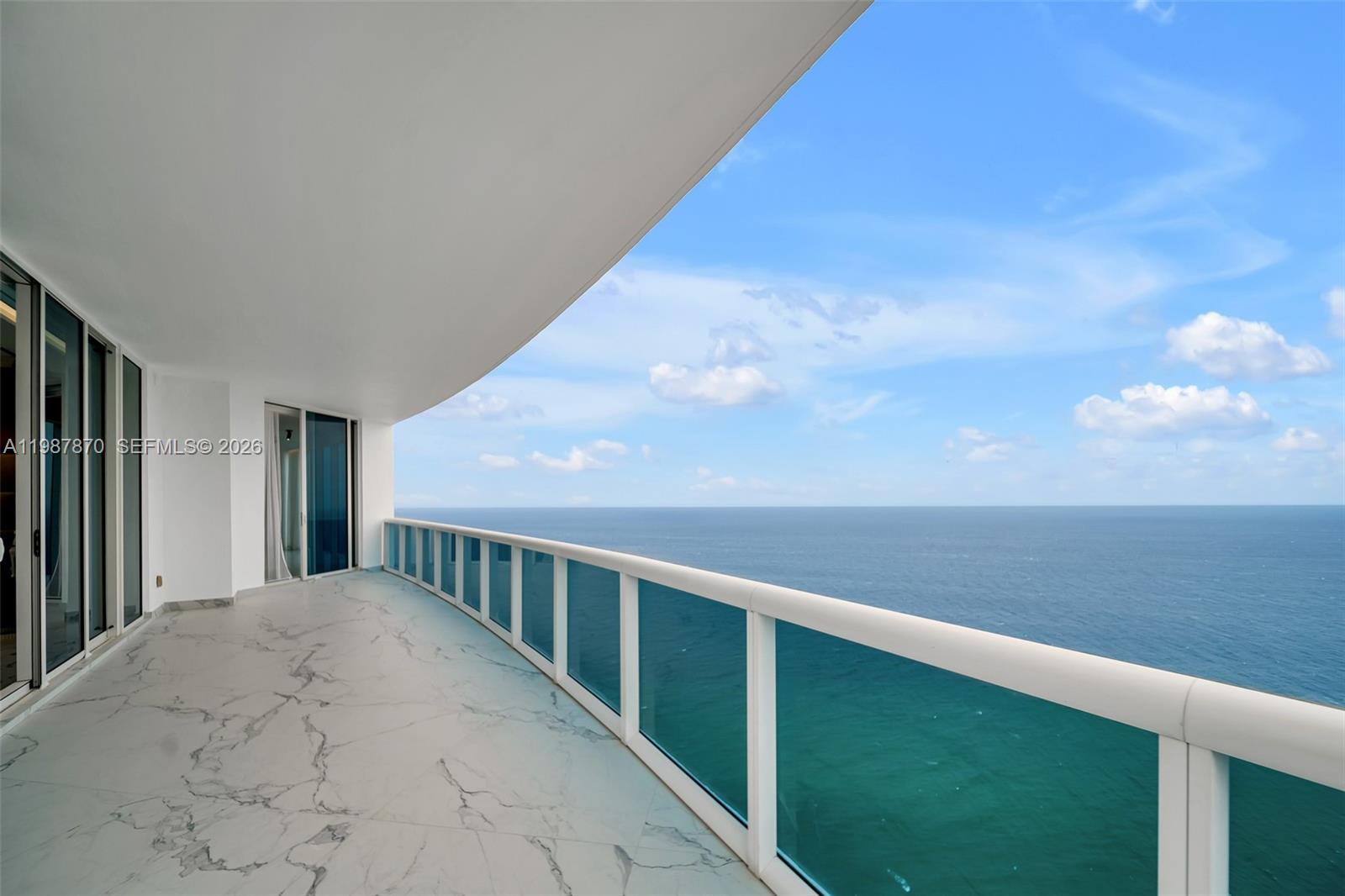 Photo of 2711 Ocean Dr  #3905, Hollywood, Florida, 33019 - 