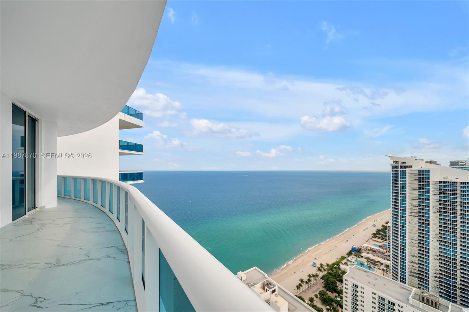 Photo of 2711 Ocean Dr  #3905, Hollywood, Florida, 33019 - 