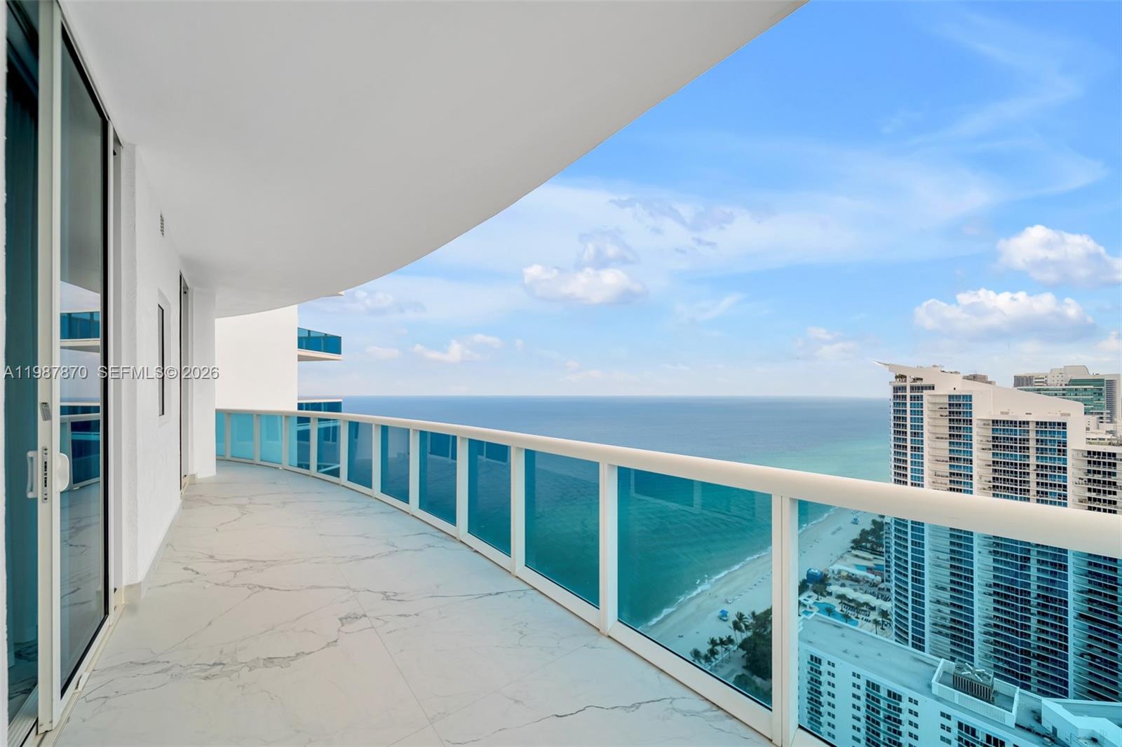 Photo of 2711 Ocean Dr  #3905, Hollywood, Florida, 33019 - 