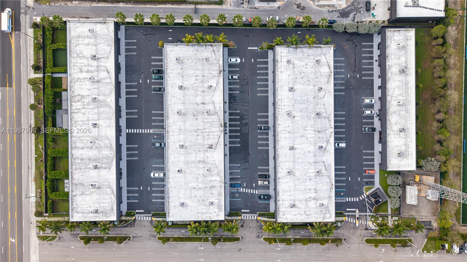 100  /   sq. ft. $ 2026-03-23 0 Photo