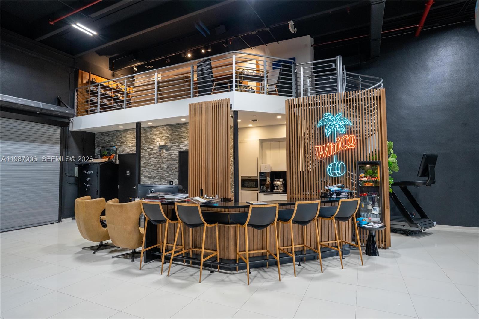 100  /   sq. ft. $ 2026-03-23 0 Photo