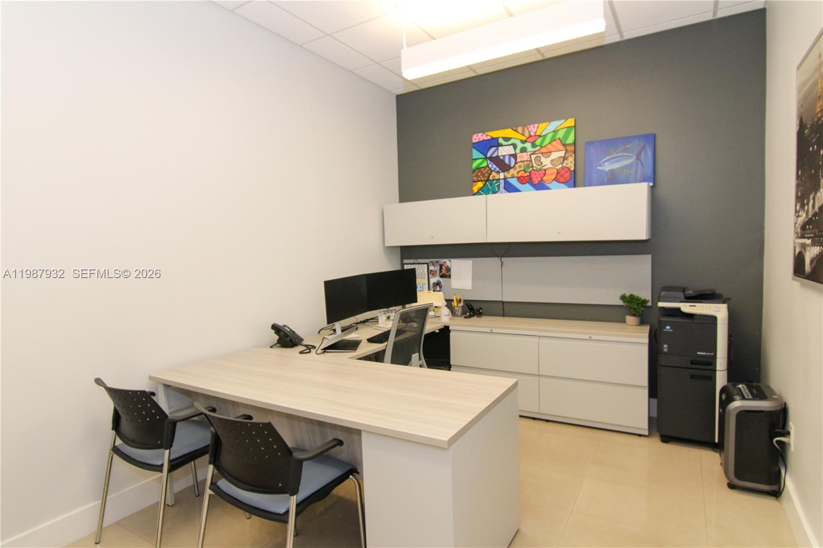 8119  /   sq. ft. $ 2026-03-23 0 foto