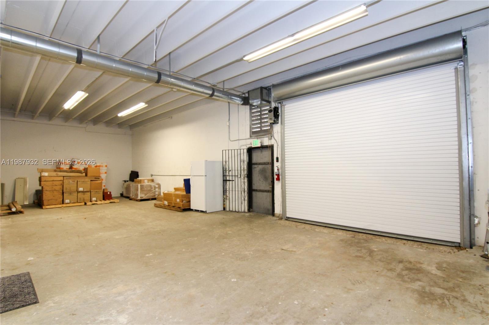 8119  /   sq. ft. $ 2026-03-23 0 foto