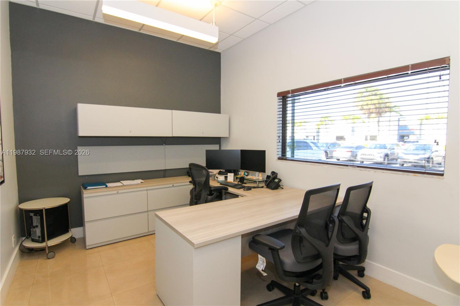 8119  /   sq. ft. $ 2026-03-23 0 foto