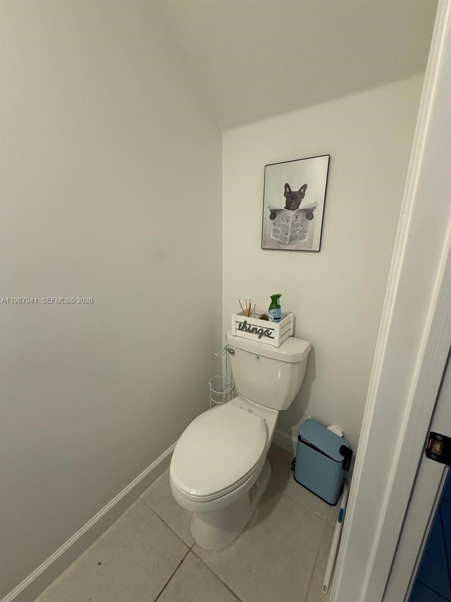 16284 3 / 3 1393 sq. ft. $ 2026-03-23 0 foto