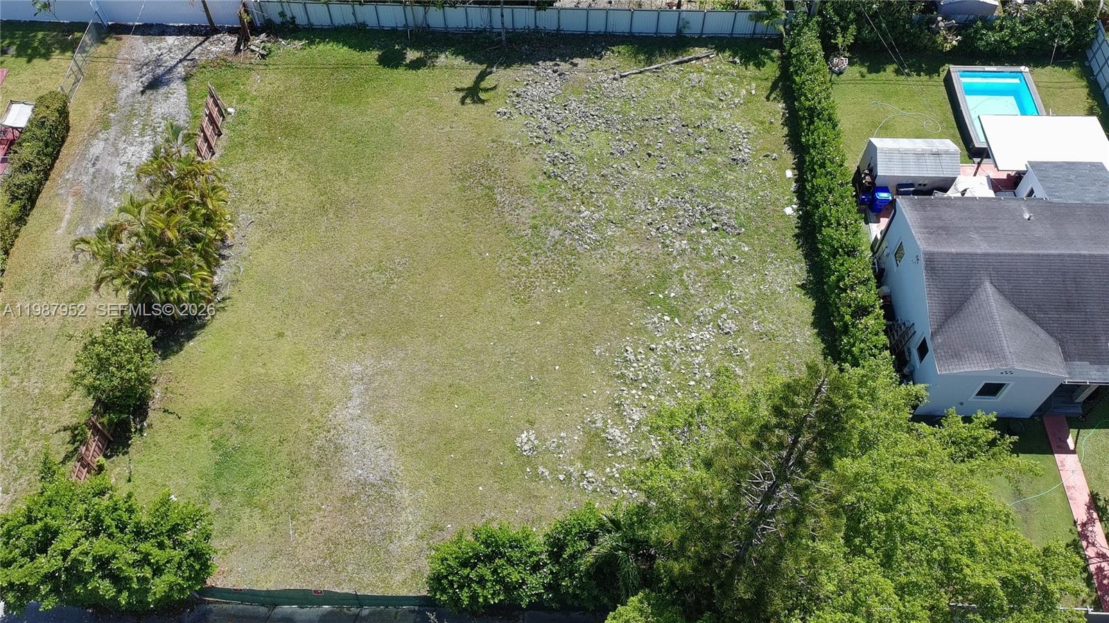   /   sq. ft. $ 2026-03-23 0 foto