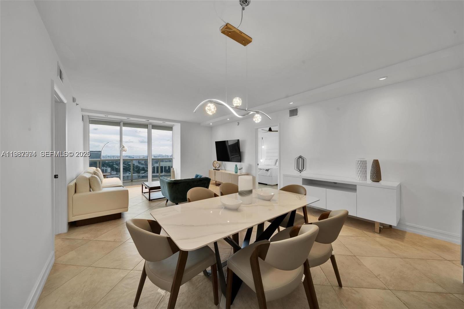 4704 3 / 3 1675 sq. ft. $ 2026-03-23 0 Photo