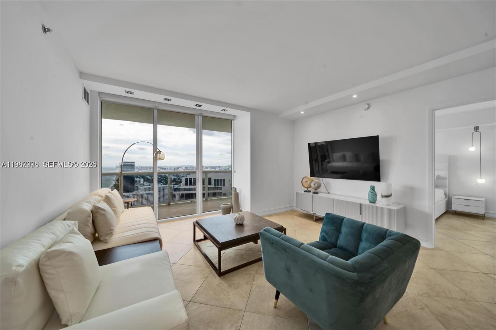 4704 3 / 3 1675 sq. ft. $ 2026-03-23 0 Photo