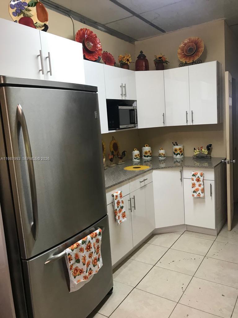   /   sq. ft. $ 2026-03-23 0 foto