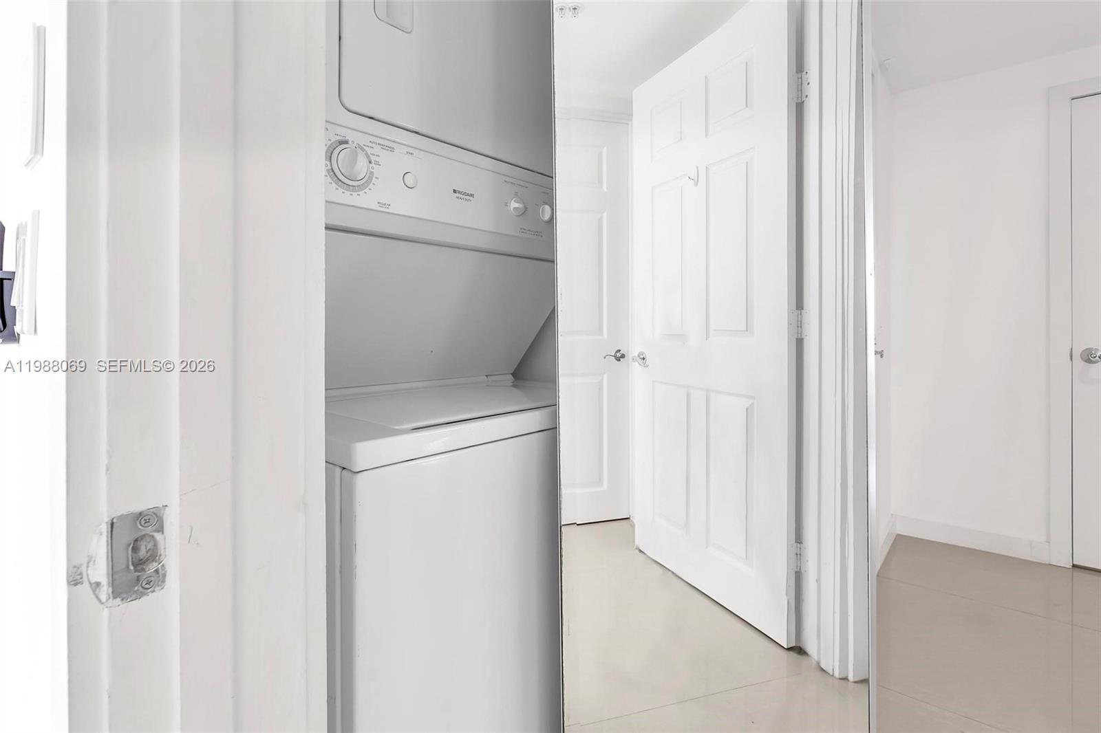 Photo of 3370 HIDDEN BAY DR  #2210, Aventura, Florida, 33180 - 