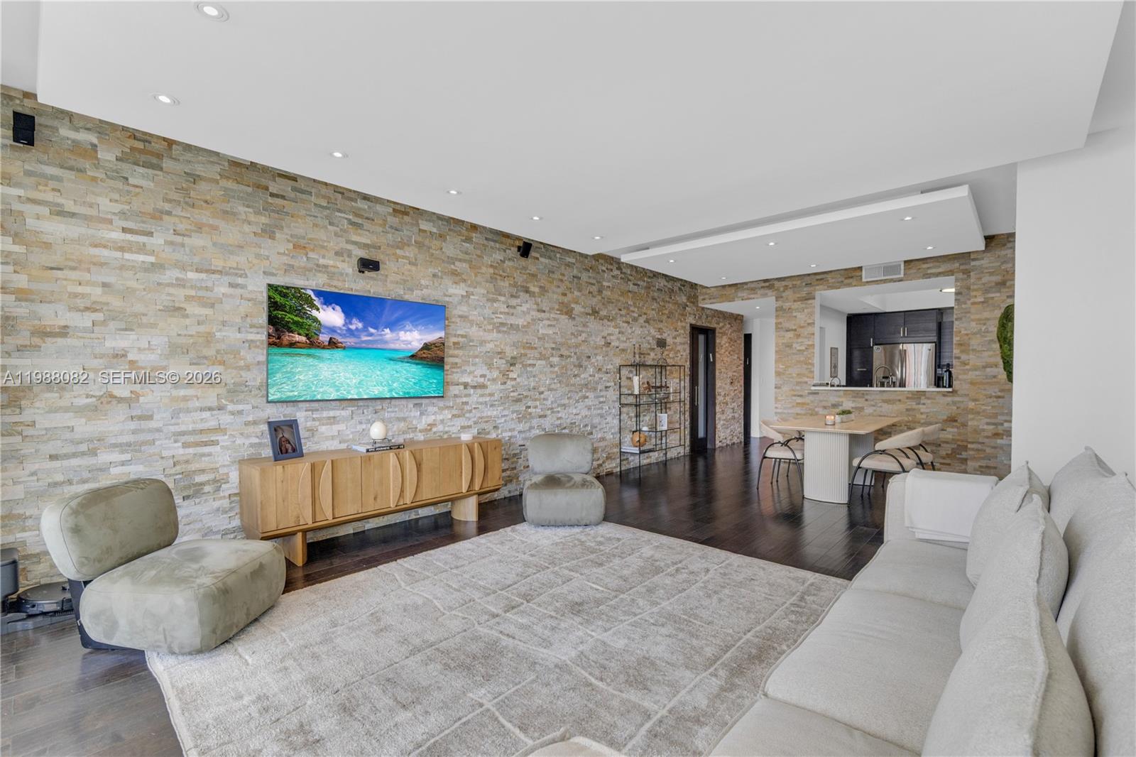 Photo of 3340 190th St  #1305, Aventura, Florida, 33180 - 