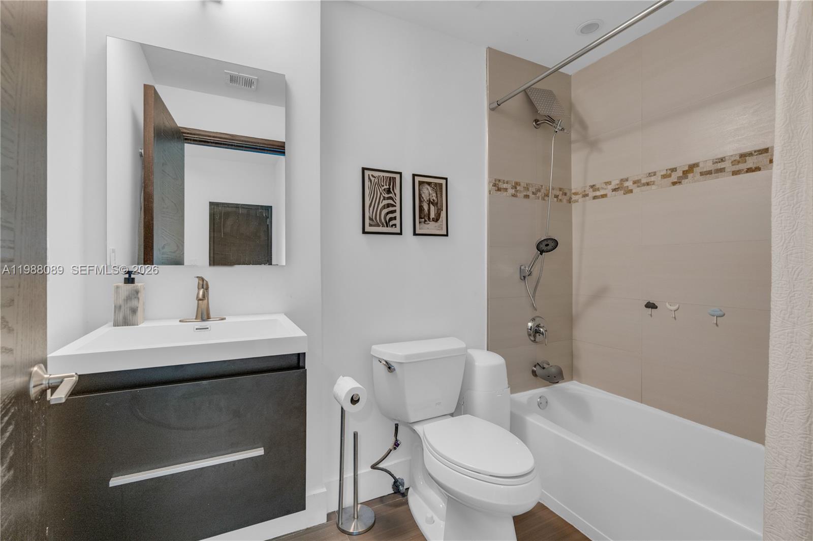 Photo of 3340 190th St #1305, Aventura, Florida, 33180 -