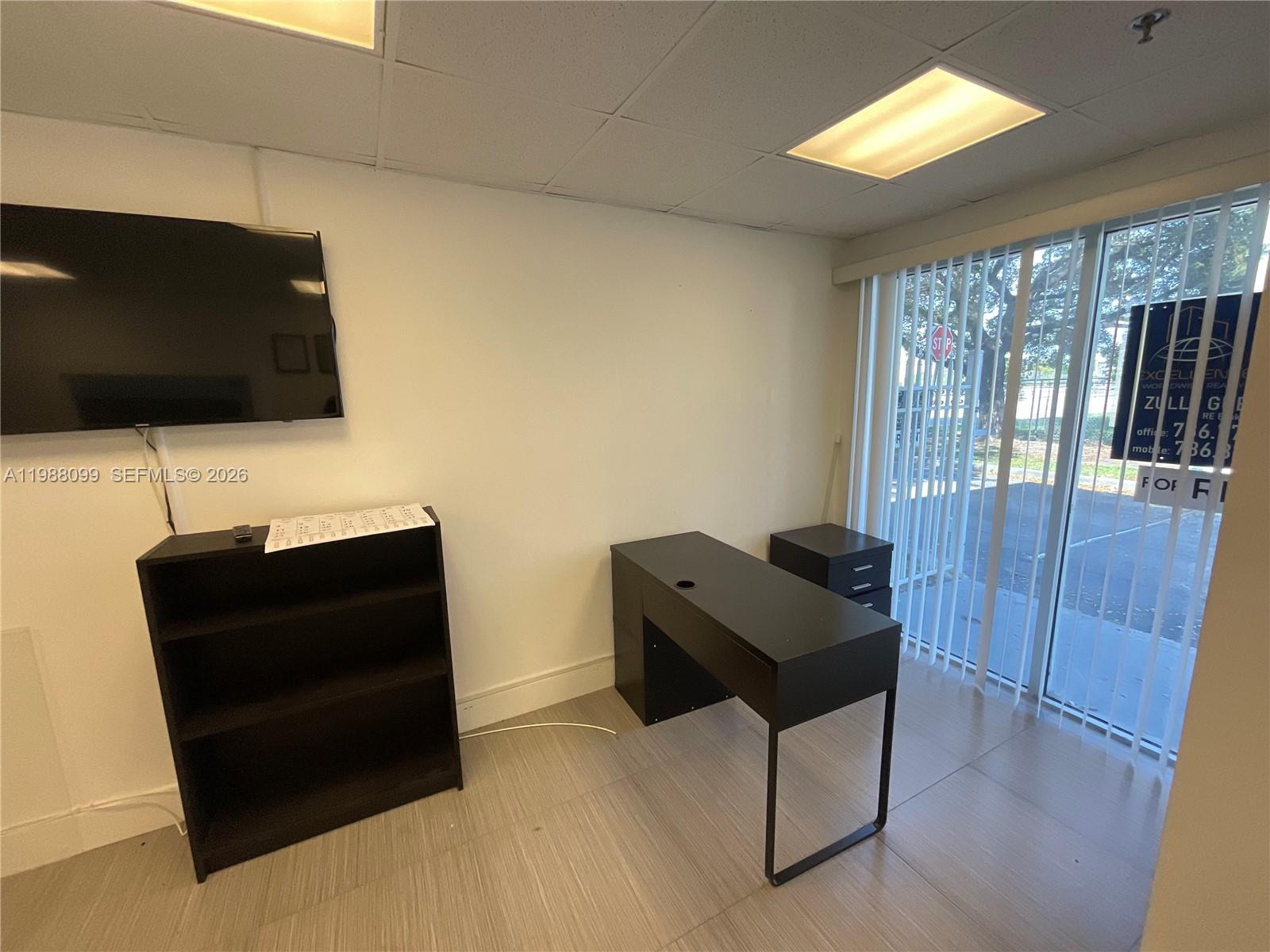 13  /   кв.футов $ 2026-03-23 0 Фото