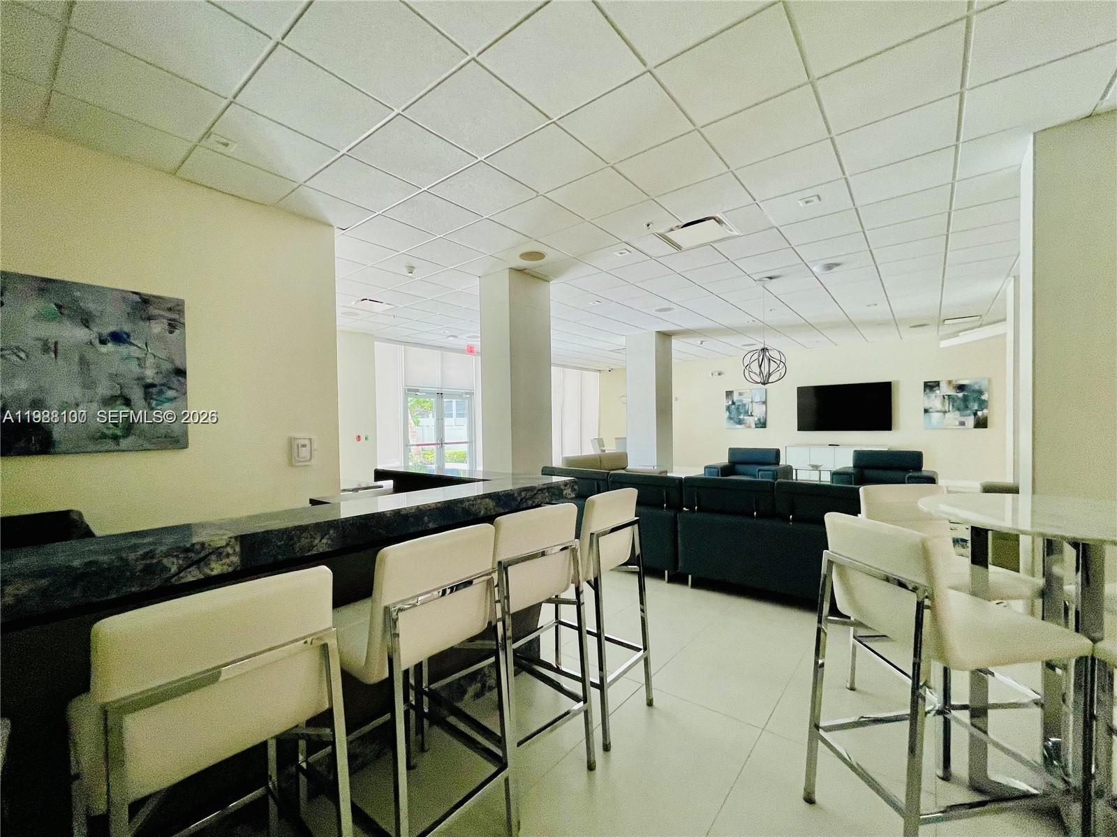 Photo of 3001 Ocean Dr #101, Hollywood, Florida, 33019 - Social Area