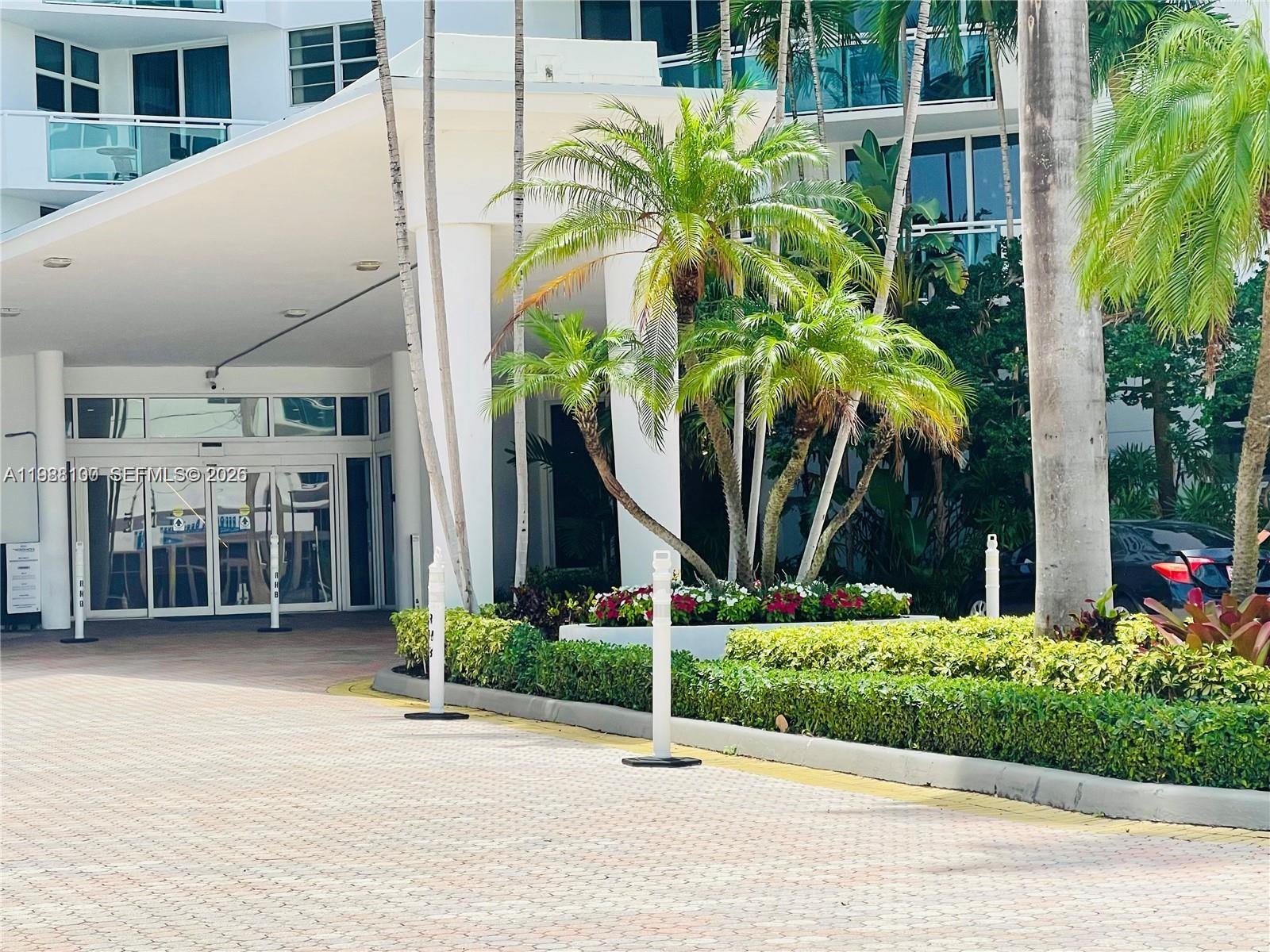 Photo of 3001 Ocean Dr #101, Hollywood, Florida, 33019 - Front entrance