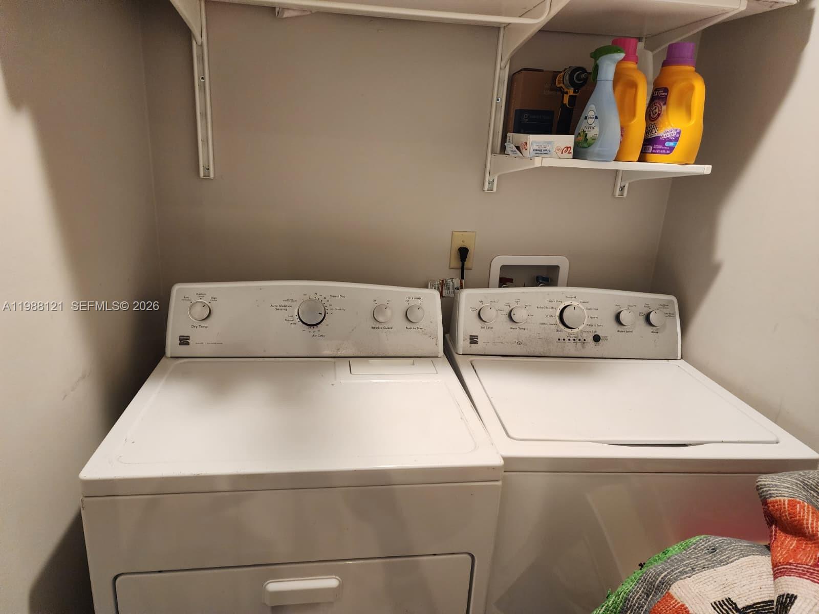 See details 13518 3 / 3 1744 sq. ft. $ 2026-06-17 0 Photo