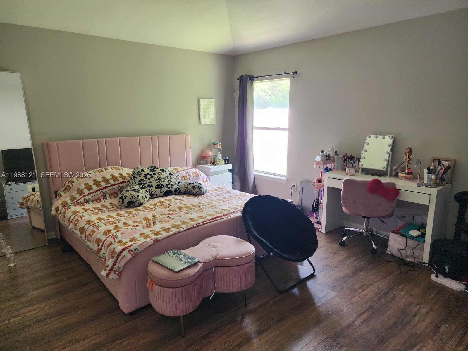 See details 13518 3 / 3 1744 sq. ft. $ 2026-06-17 0 Photo