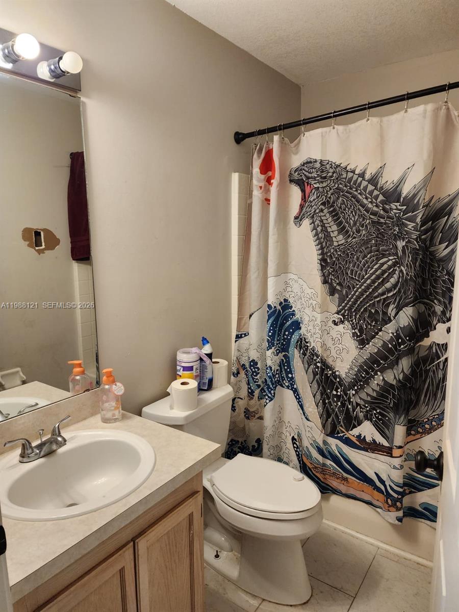 See details 13518 3 / 3 1744 sq. ft. $ 2026-06-17 0 Photo