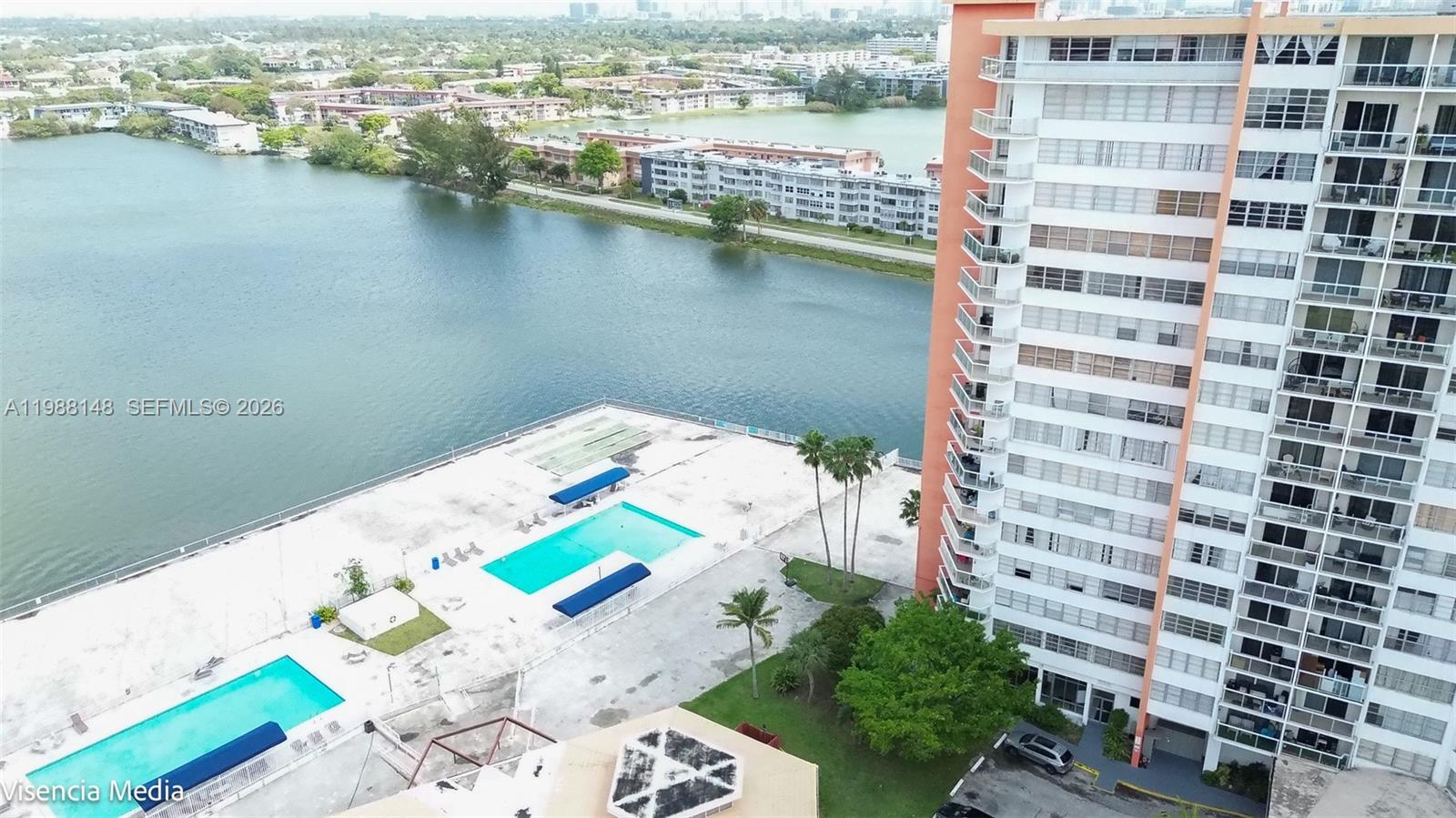 See details 703E 1 / 1 861 sq. ft. $ 2026-03-23 0 Photo