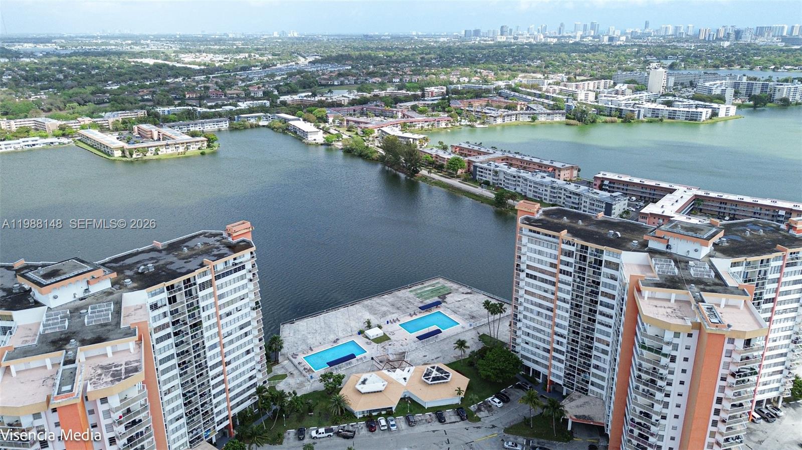 See details 703E 1 / 1 861 sq. ft. $ 2026-03-23 0 Photo