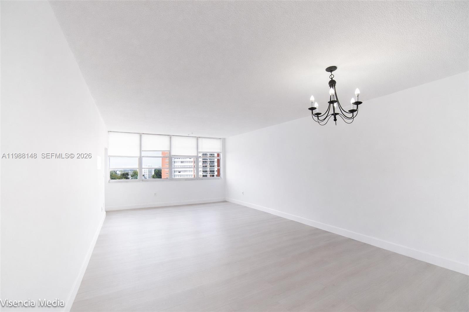 See details 703E 1 / 1 861 sq. ft. $ 2026-03-23 0 Photo