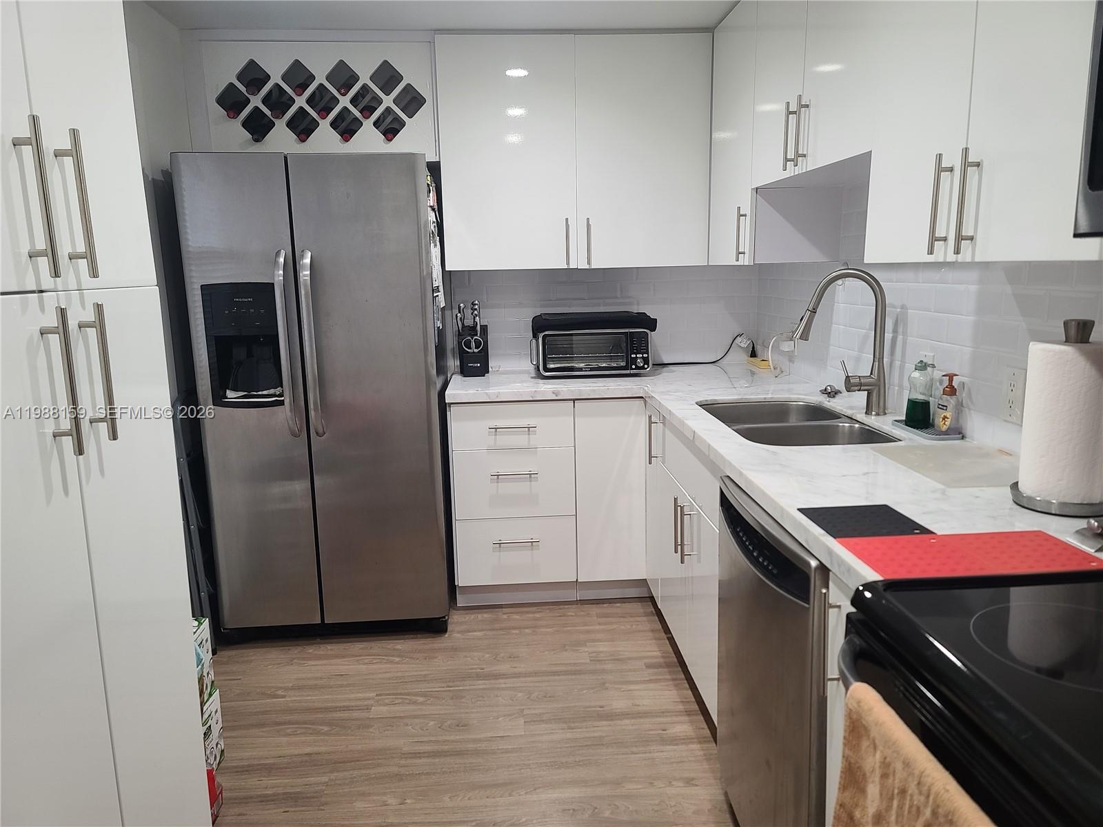 Photo of 3475 Country Club Dr  #202, Aventura, Florida, 33180 - 