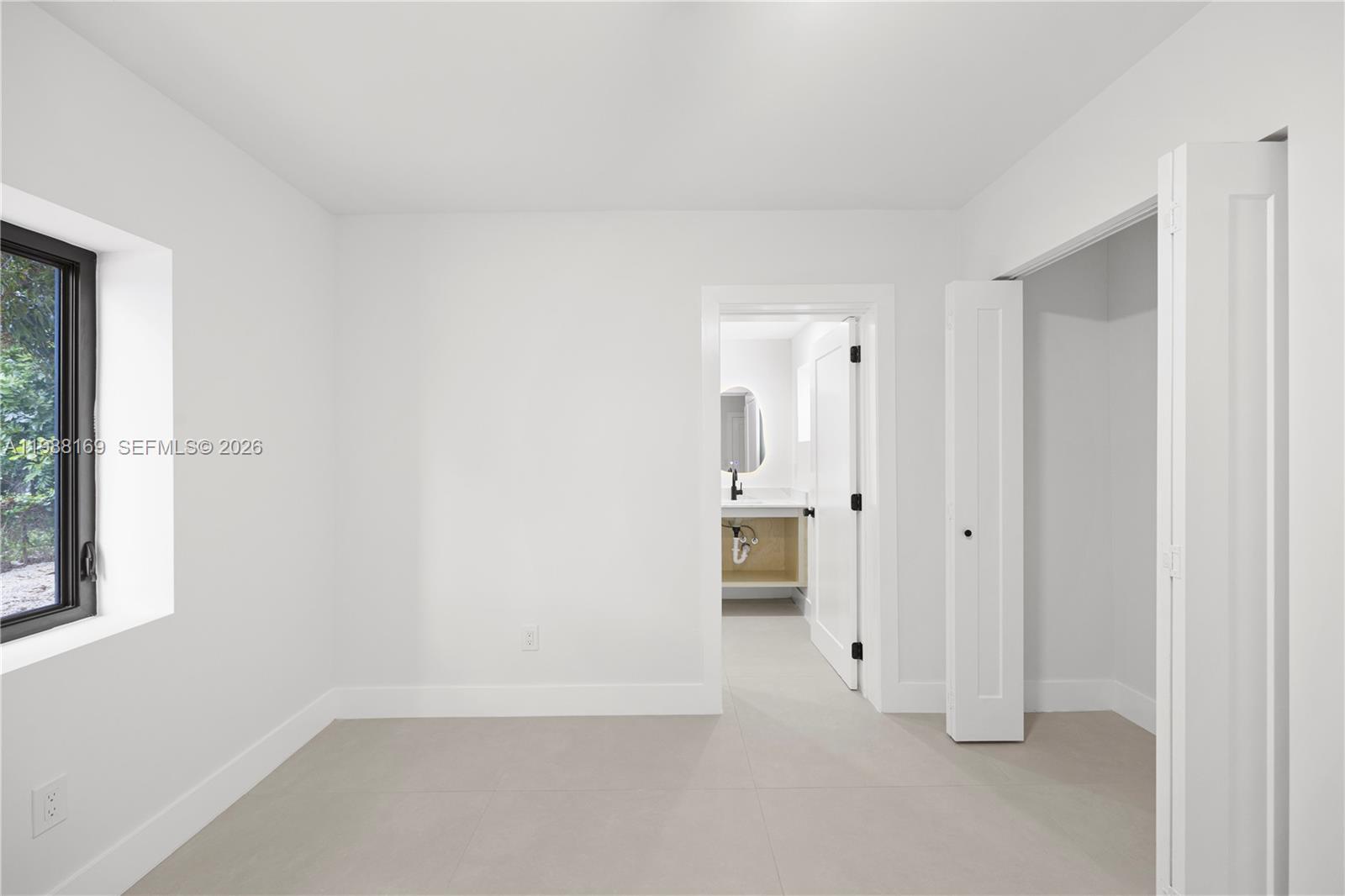   /  1601 кв.футов $ 2026-03-23 0 Фото