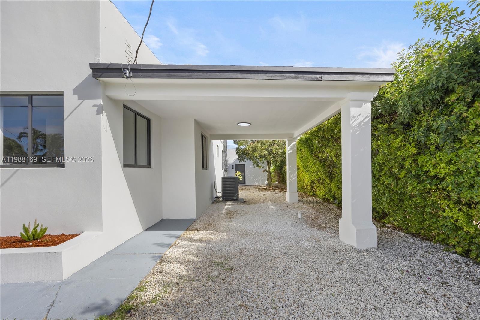   /  1601 кв.футов $ 2026-03-23 0 Фото