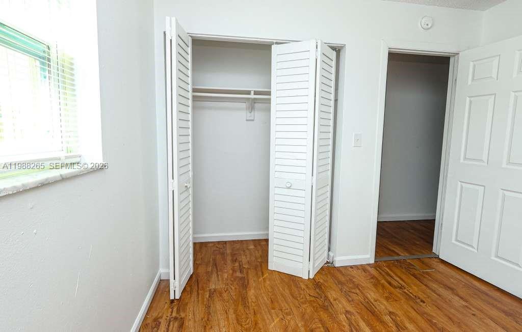   /  3632 кв.футов $ 2026-03-24 0 Фото