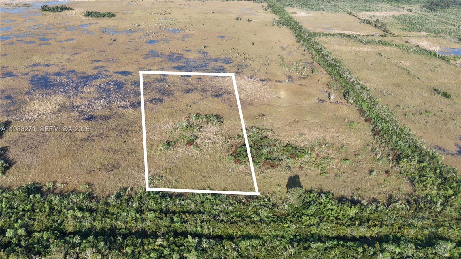   /   кв.футов $ 2026-03-24 0 Фото