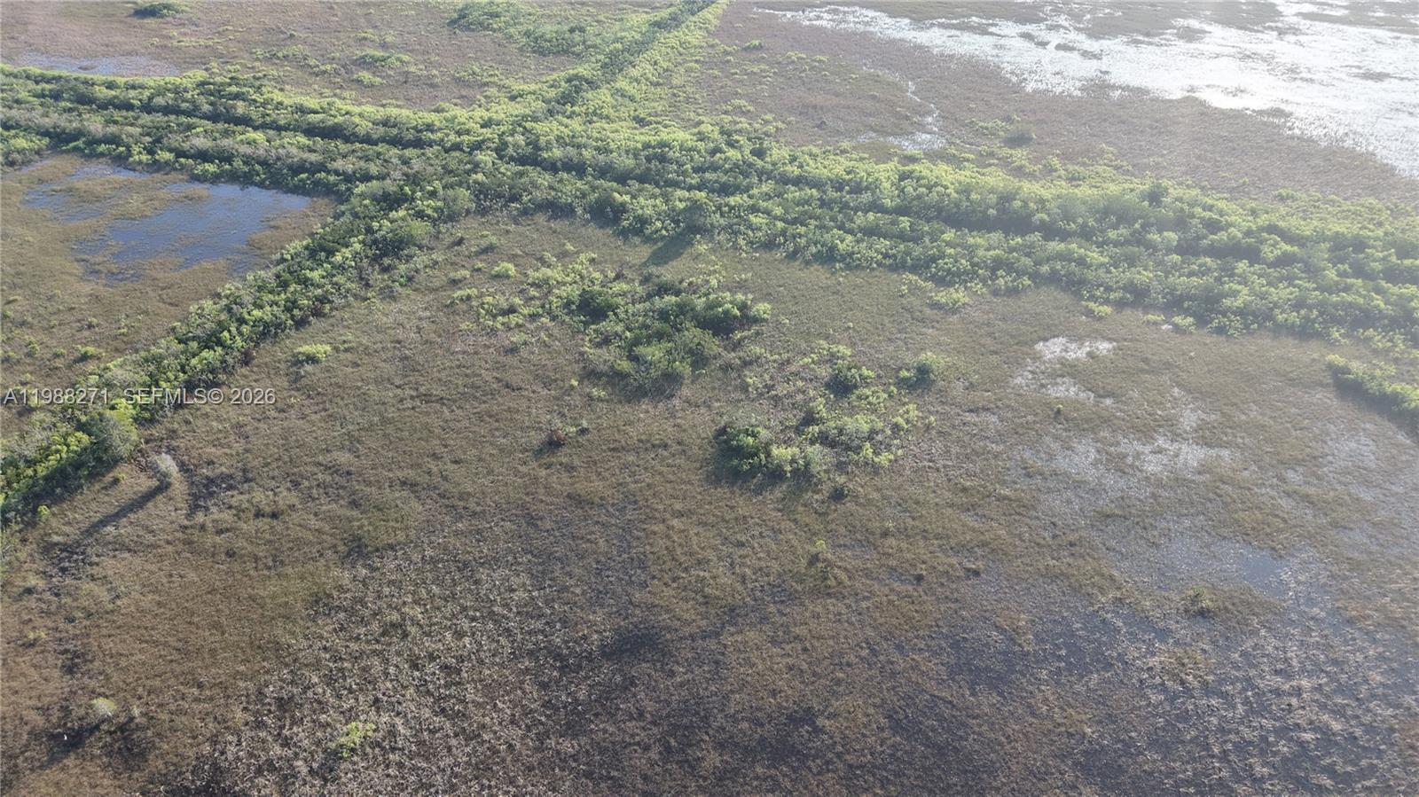   /   кв.футов $ 2026-03-24 0 Фото